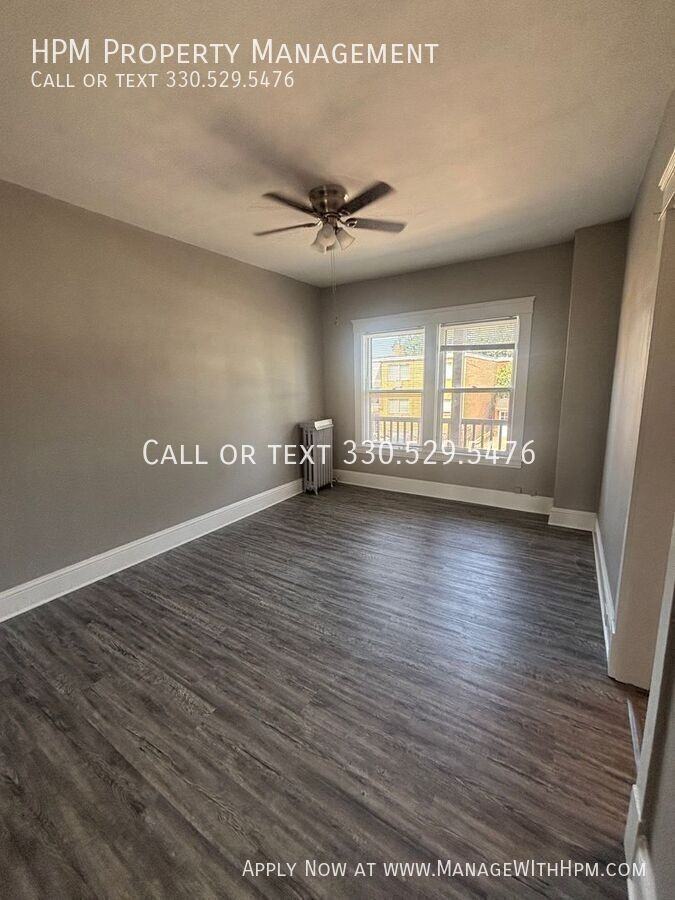 18251 Detroit Ave #8 - Photo 3 of 9