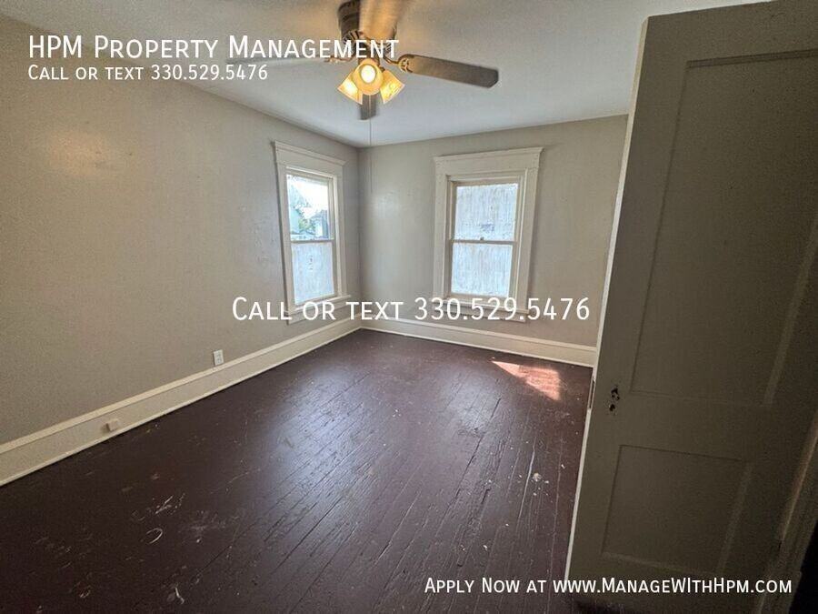 2233 10th St Sw - Photo 3 of 4