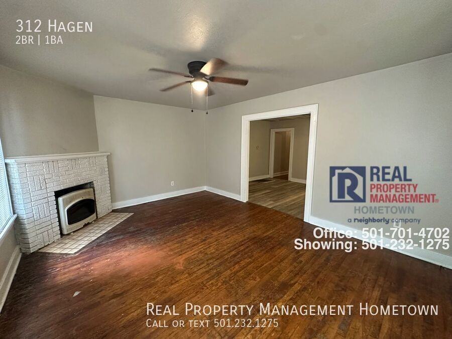 312 Hagen St - Photo 2 of 11