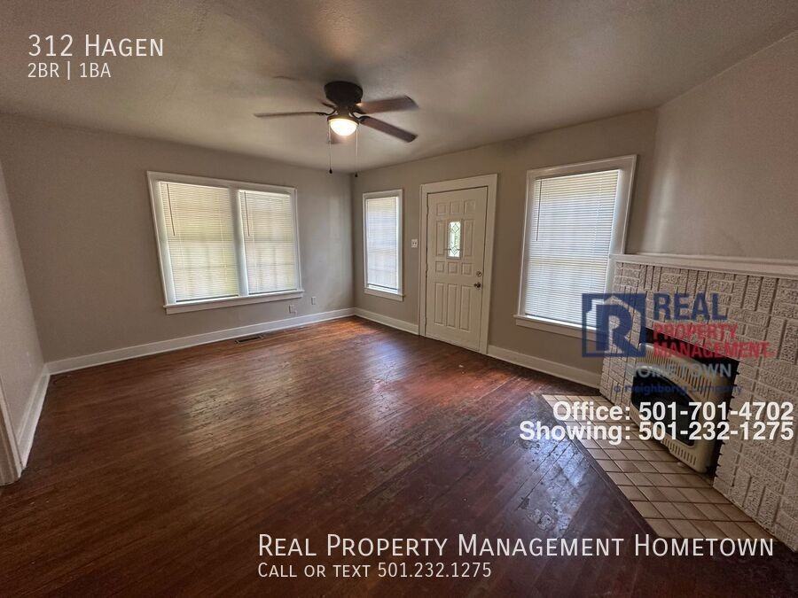 312 Hagen St - Photo 3 of 11