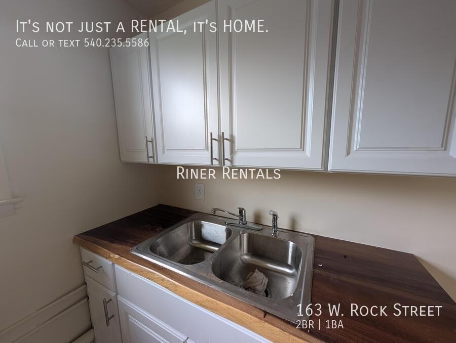 163 W Rock St - Photo 4 of 7