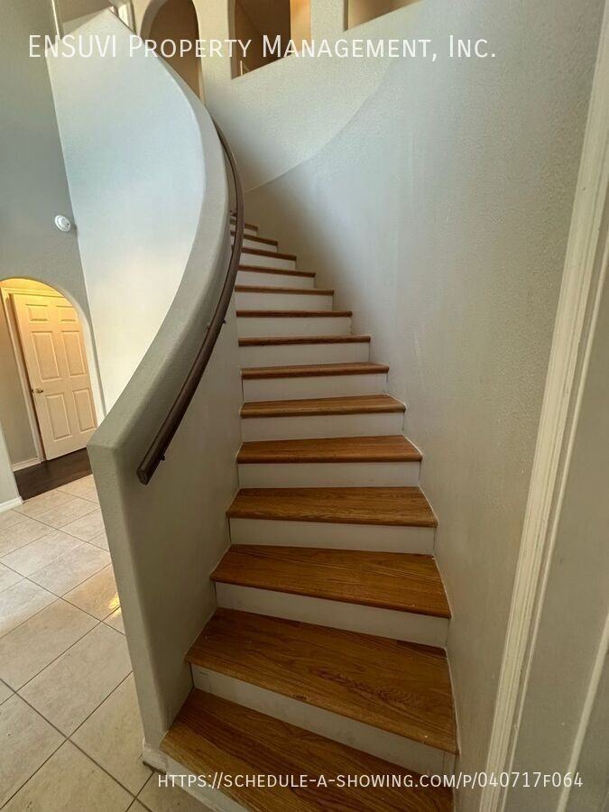 4453 Horseshoe Pick Ln - Photo 5 of 27