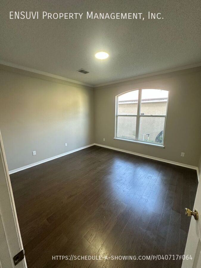 4453 Horseshoe Pick Ln - Photo 6 of 27