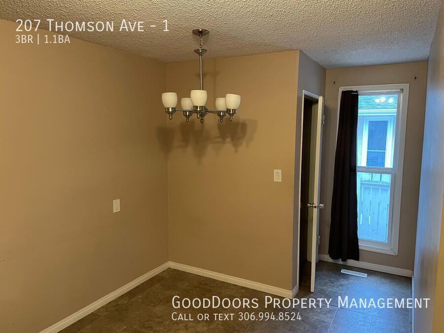207 Thomson Ave #1 - Photo 4 of 12