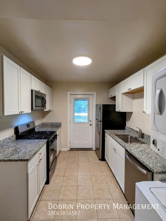 1906 Lakeview Ave - Photo 2 of 18