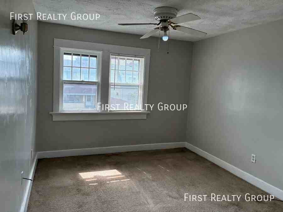 222 S Findlay St - Photo 7 of 8