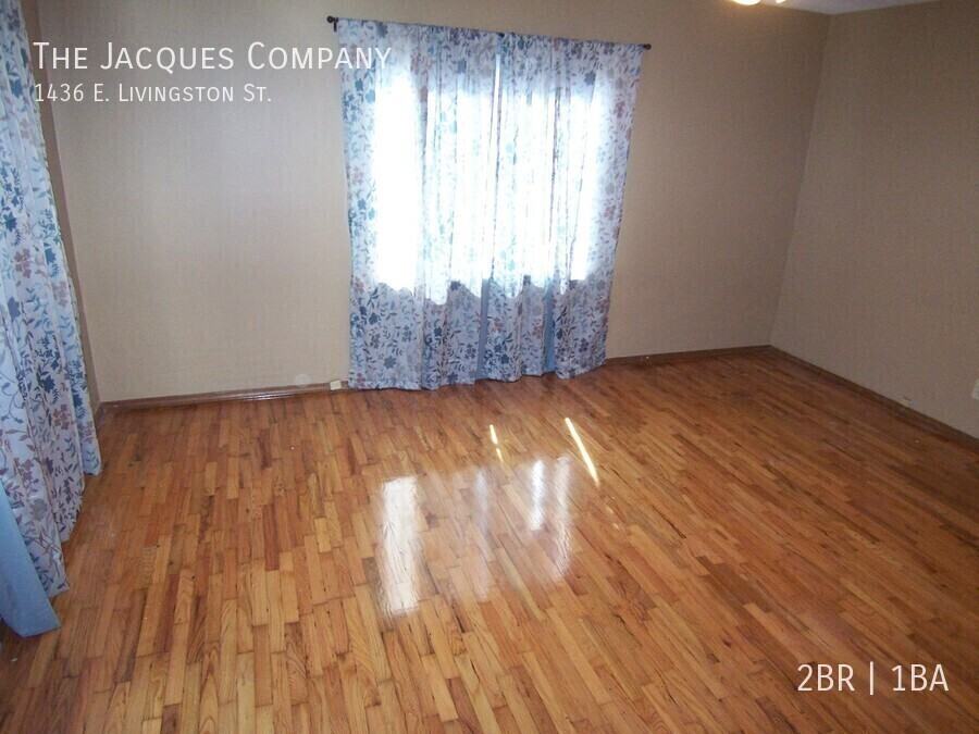 1436 E Livingston St - Photo 5 of 8