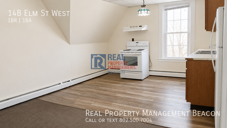 14B Elm St W - Photo 5 of 18