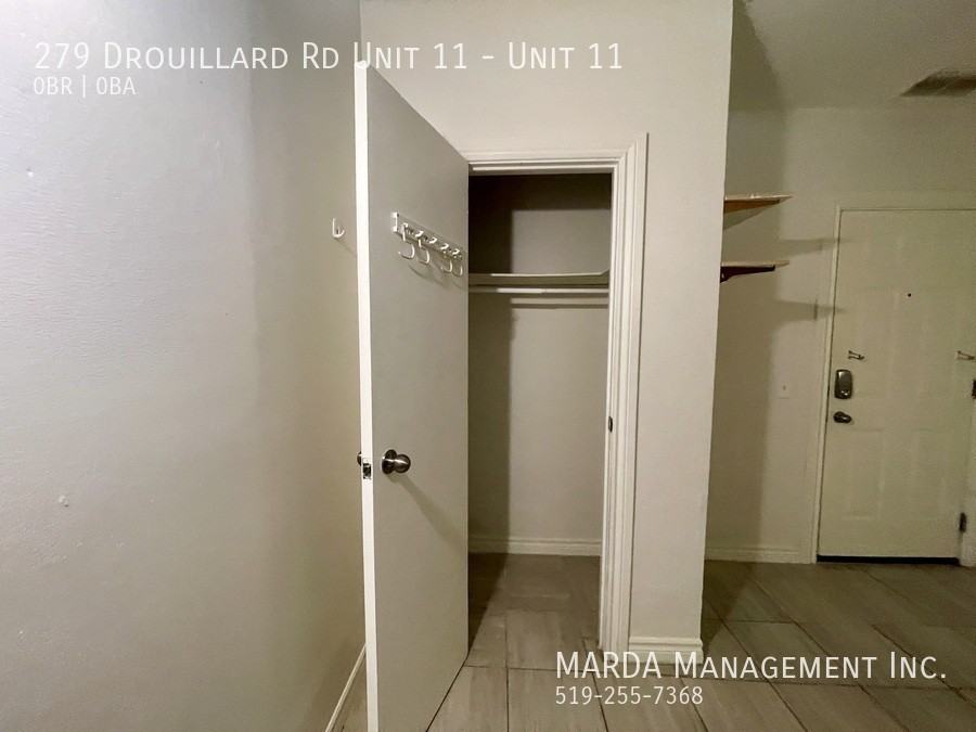 279 Drouillard Rd Unit 11 #11 - Photo 5 of 12
