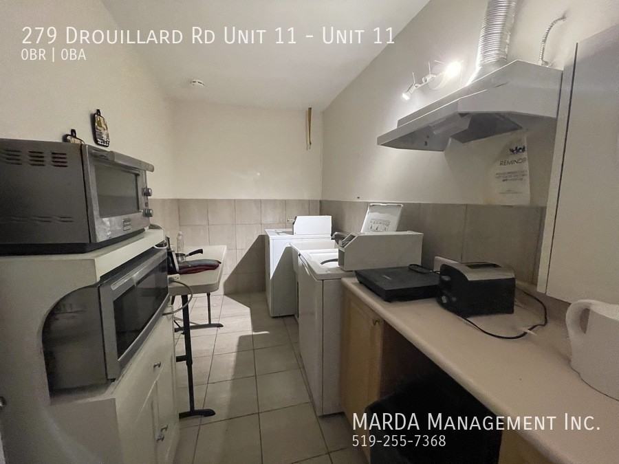279 Drouillard Rd Unit 11 #11 - Photo 7 of 12