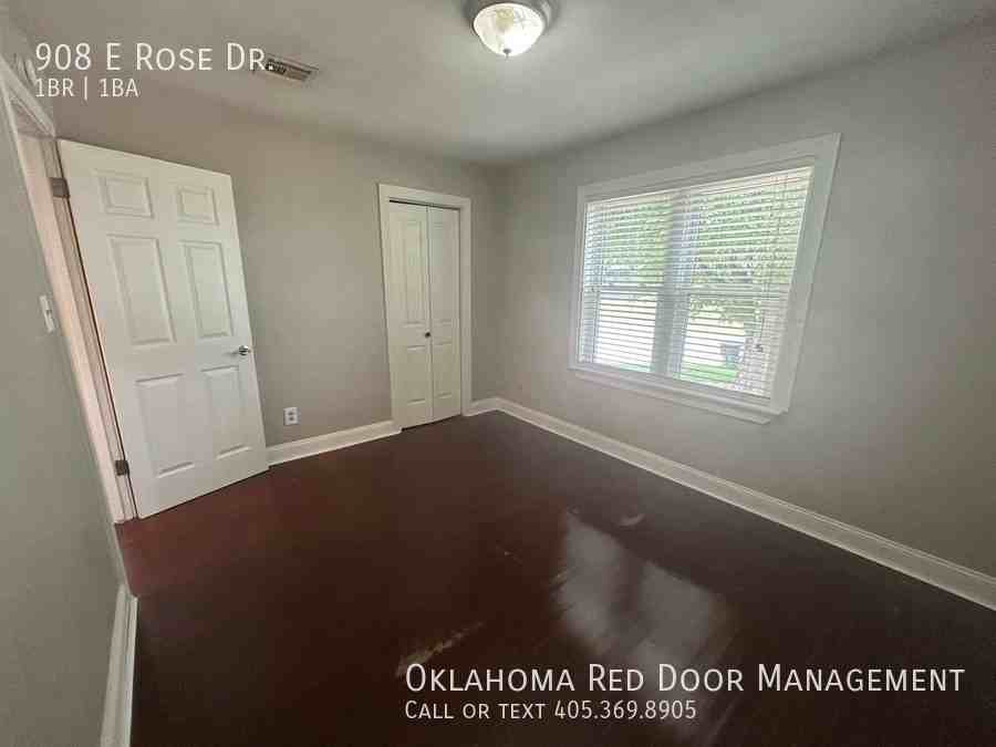 908 E Rose Dr - Photo 6 of 20