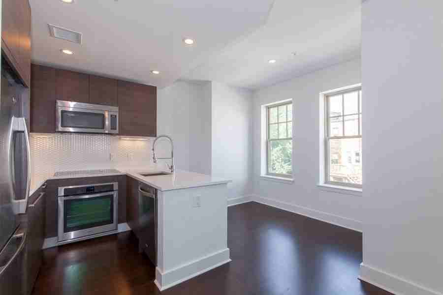 3606 Rock Creek Church Rd Nw #302 - Photo 6 of 17
