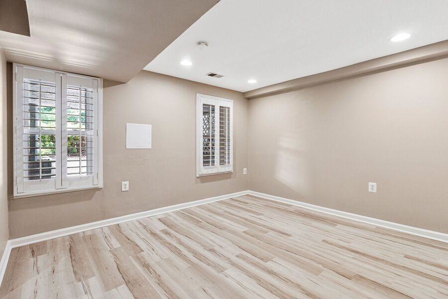 4703 Georgia Ave Nw #B - Photo 7 of 26