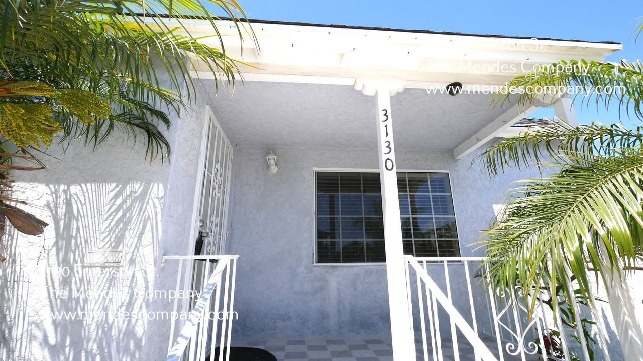 3130 Emerson St - Photo 3 of 33