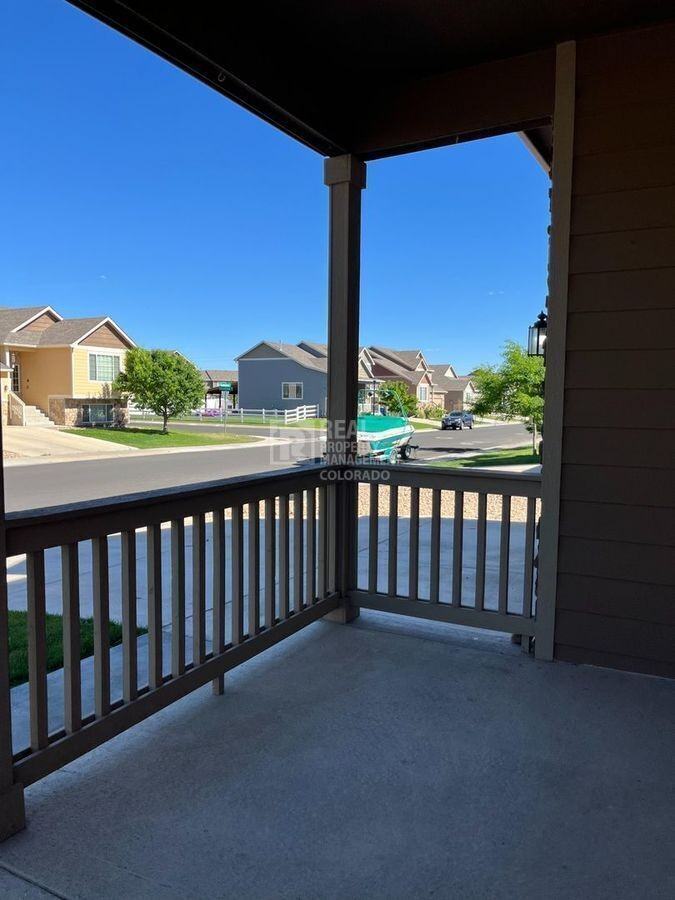 362 Shadowbrook Dr - Photo 4 of 50