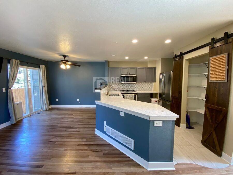 2021 Dove Creek Ct - Photo 6 of 32