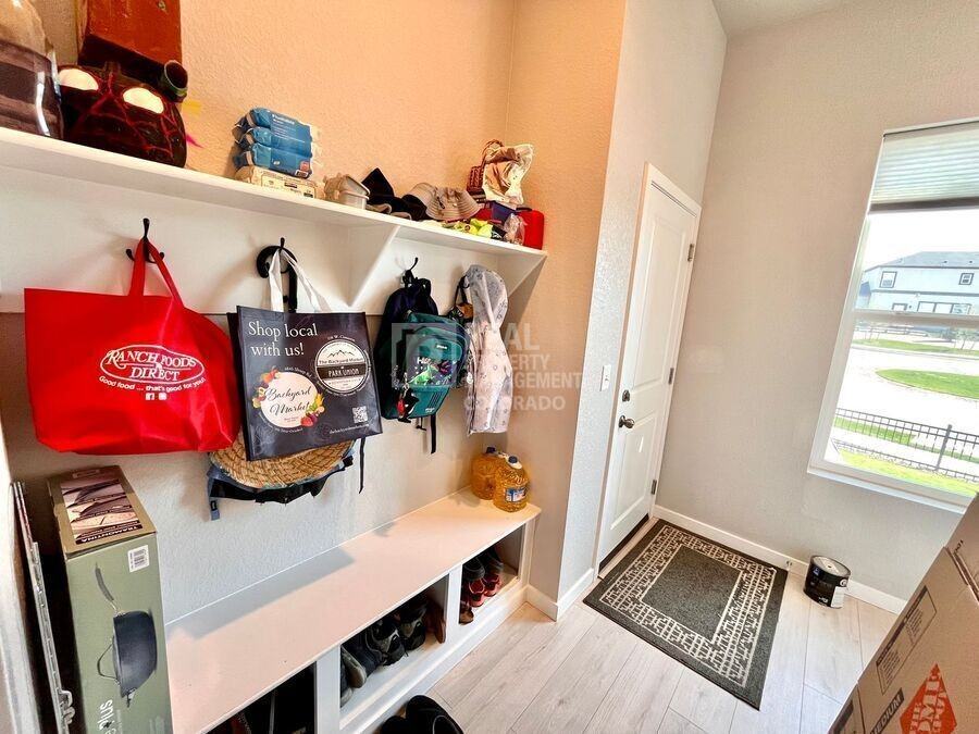 9056 Wolf Valley Dr - Photo 7 of 25