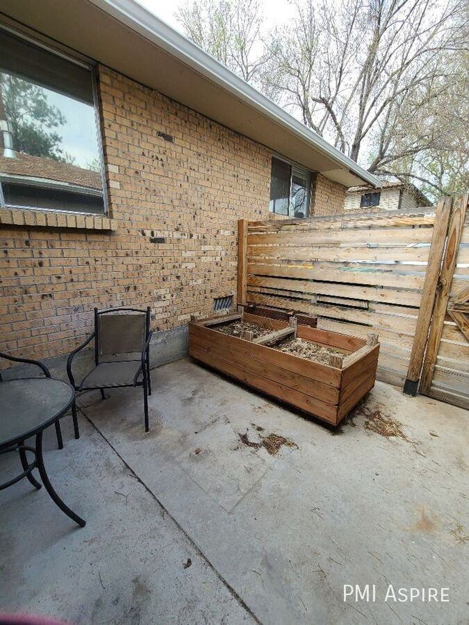 6215 W 53rd Ave - Photo 5 of 23