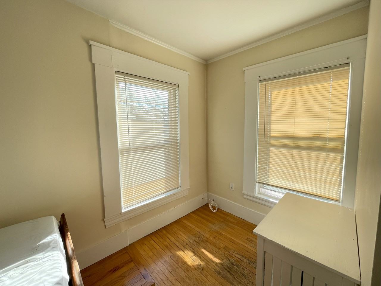 340 Broadway #ONLY - Photo 6 of 31