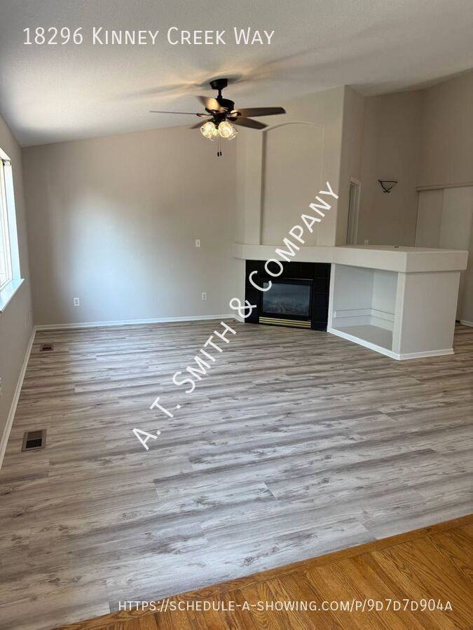 18296 Kinney Creek Way - Photo 2 of 22