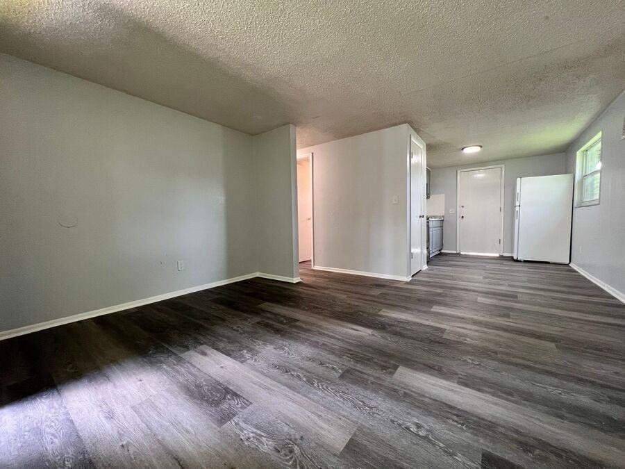 9316 Eastfield Rd #A - Photo 2 of 6