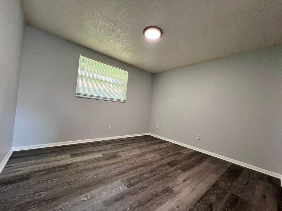 9316 Eastfield Rd #A - Photo 5 of 6