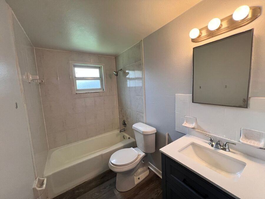 9316 Eastfield Rd #A - Photo 6 of 6