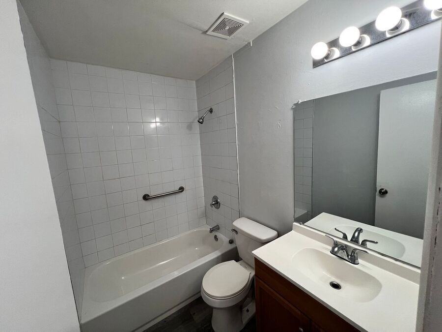 9312 Grandfield Rd #A - Photo 5 of 5