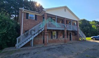 2559 Green Oaks Ct #B - Photo 1 of 1