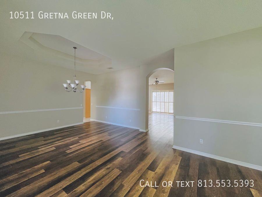 10511 Gretna Green Dr - Photo 5 of 23