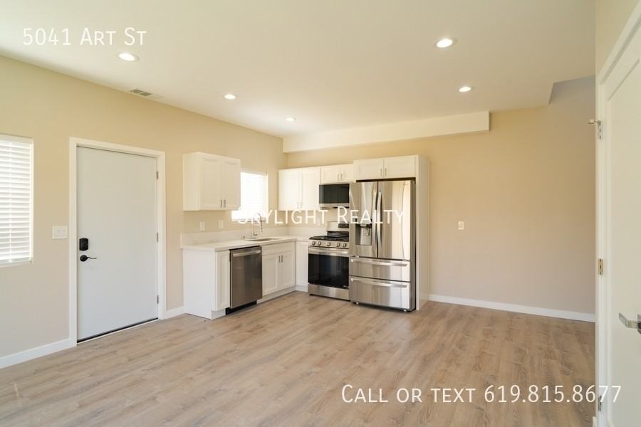 5041 Art St - Photo 5 of 33