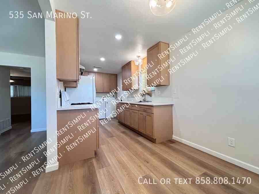 535 San Marino St - Photo 7 of 20
