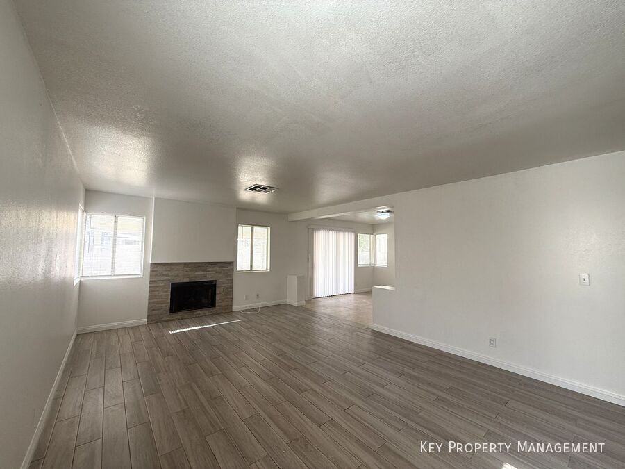 4537 Fireside Ln - Photo 2 of 22