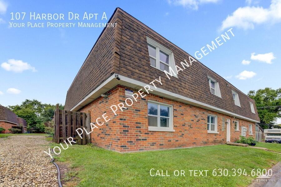107 Harbor Dr Apt A - Photo 4 of 19
