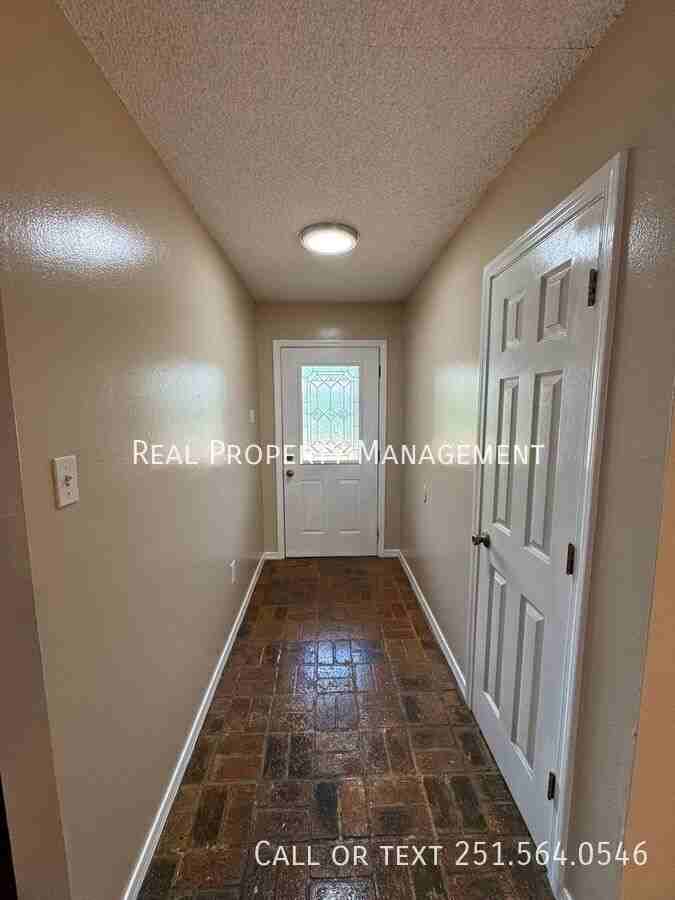 7969 Pine Springs Dr - Photo 2 of 16