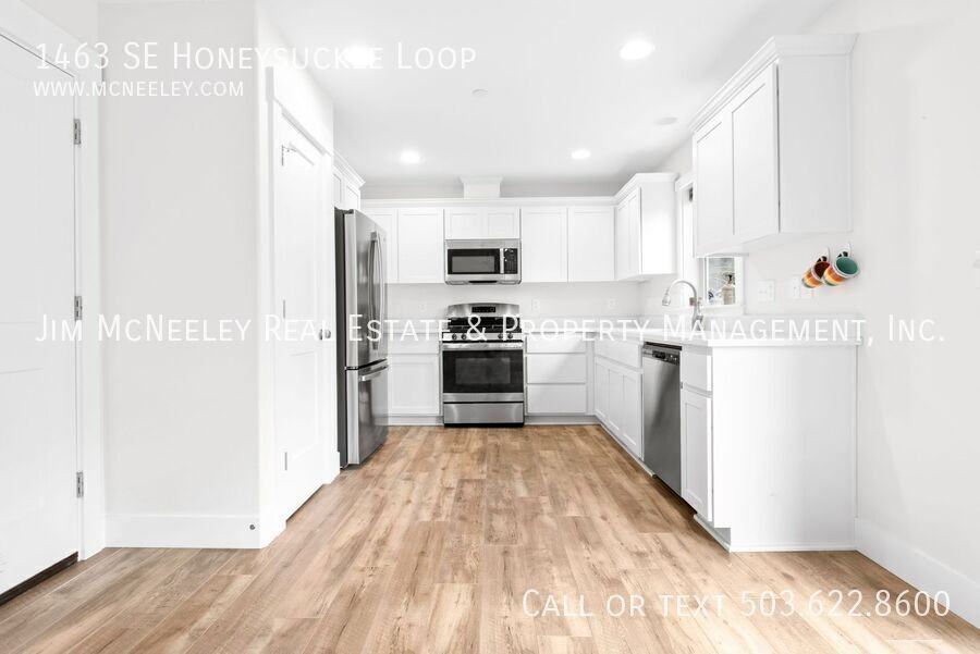 1463 Se Honeysuckle Loop - Photo 4 of 27