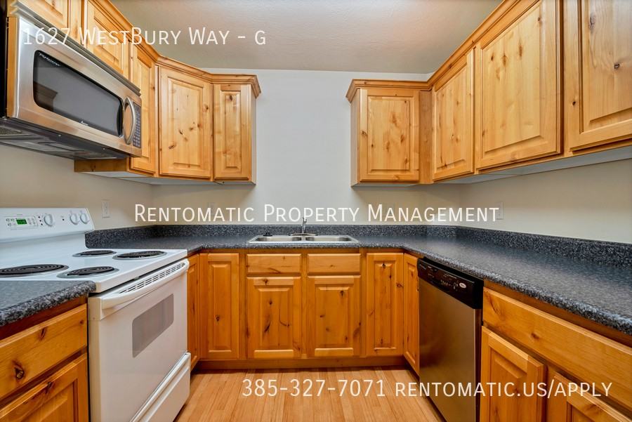 1627 Westbury Way #G - Photo 2 of 17