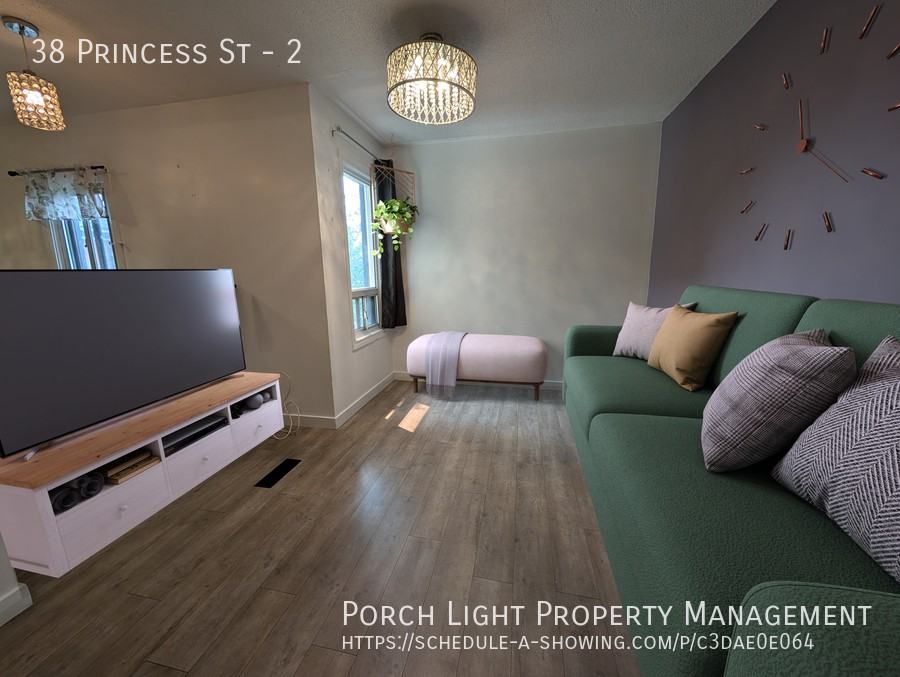 38 Princess St #2 - Photo 4 of 12