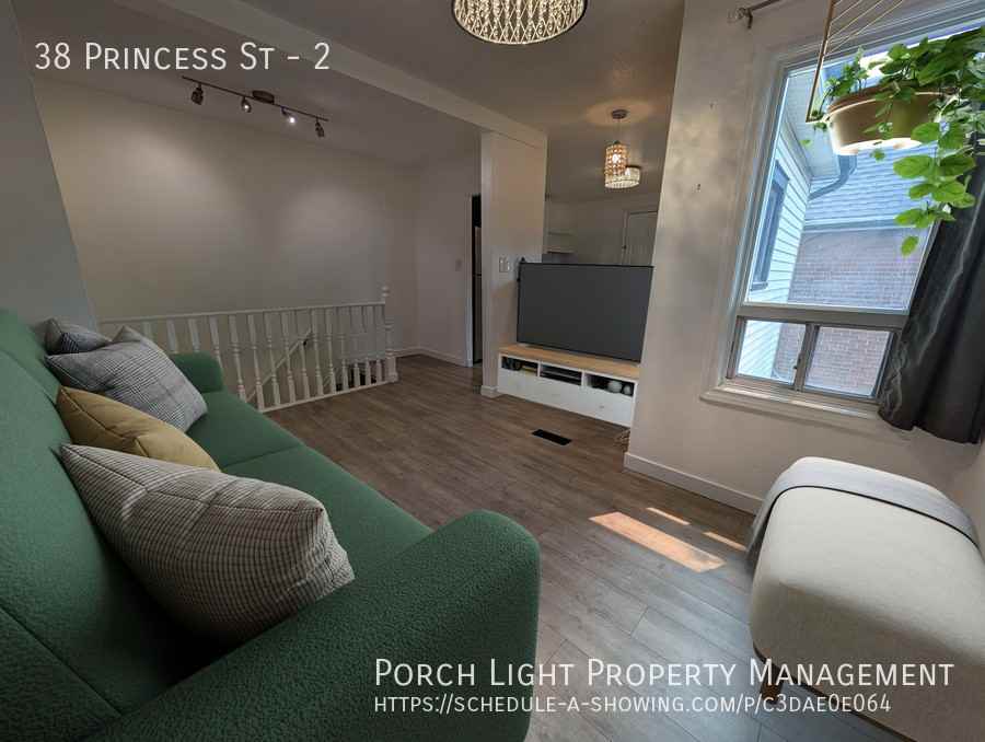 38 Princess St #2 - Photo 6 of 12