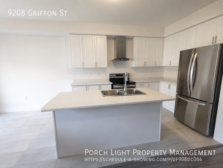 9208 Griffon Street - Photo 4 of 24