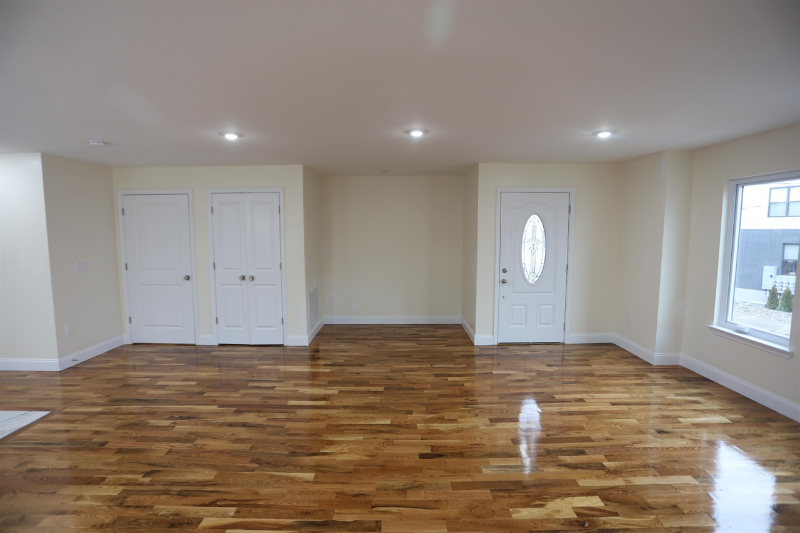 226 Tappan St #2 - Photo 4 of 18