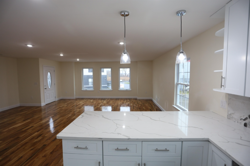 226 Tappan St #2 - Photo 5 of 18