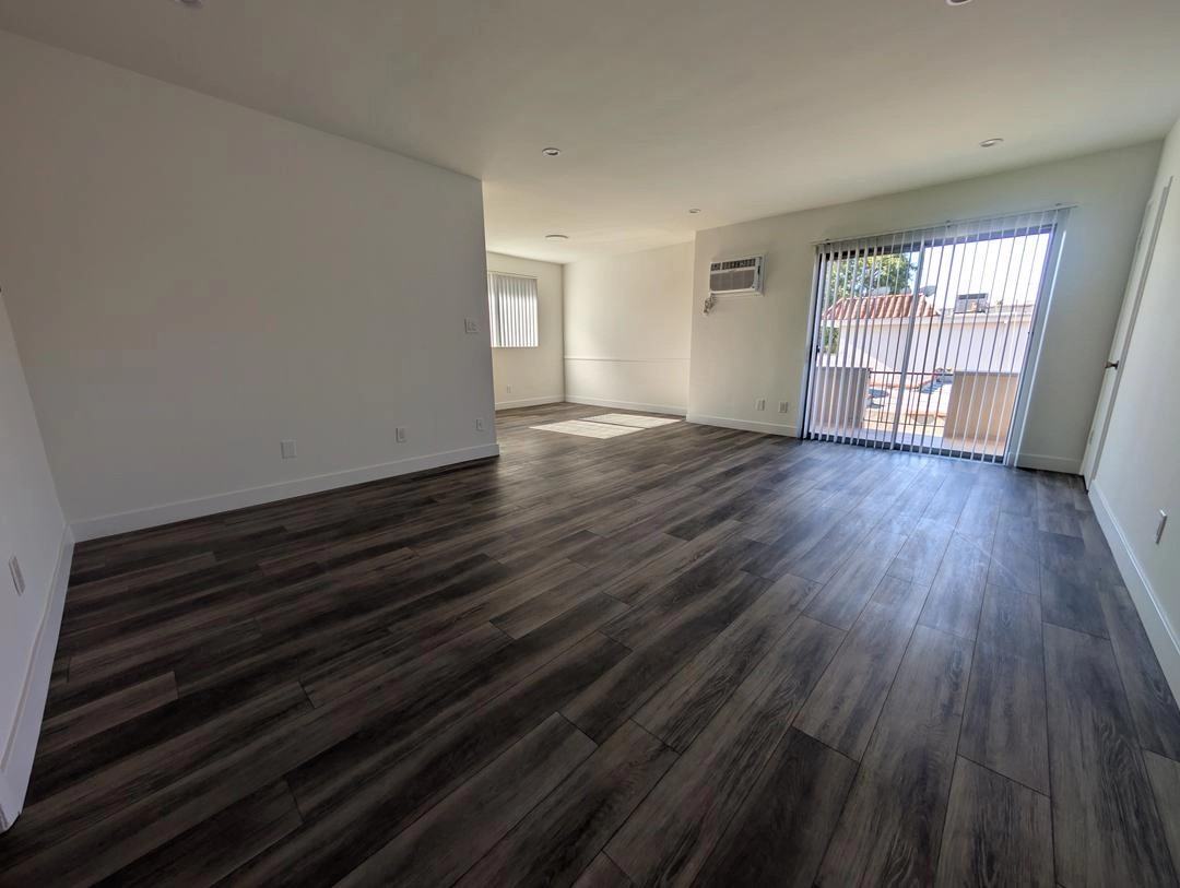 551 N Orlando Ave - Photo 7 of 28