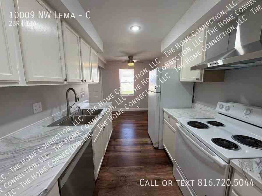 10009 Nw Lema Dr #C - Photo 5 of 13