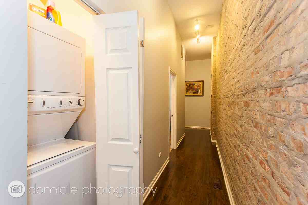 2113 W Washington Blvd #1 - Photo 7 of 8