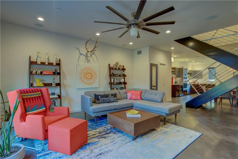 807 Nw 9th St - Photo 7 of 21