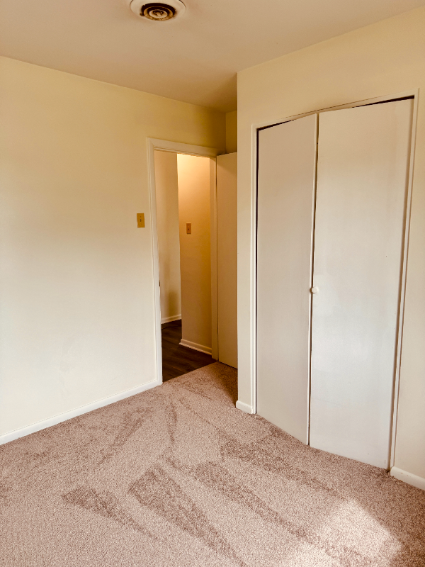 122 Bennett Blvd - Photo 6 of 13