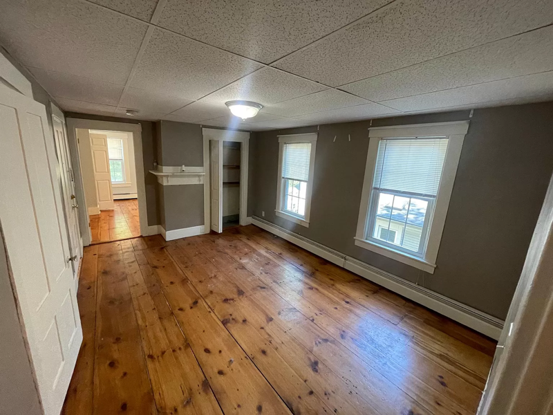 19 Exeter Rd #19-2 - Photo 2 of 15