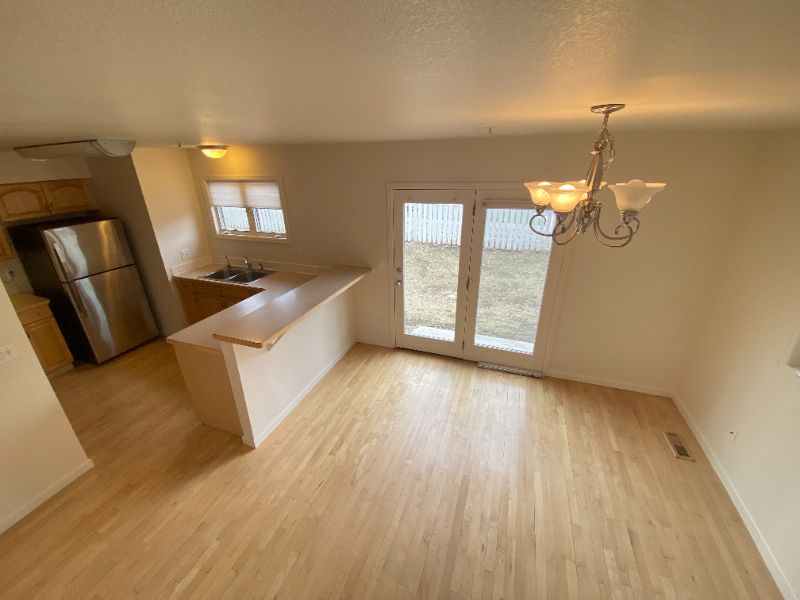 4645 15th St - Photo 3 of 16