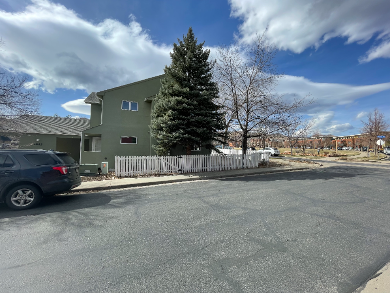 4645 15th St - Photo 6 of 16